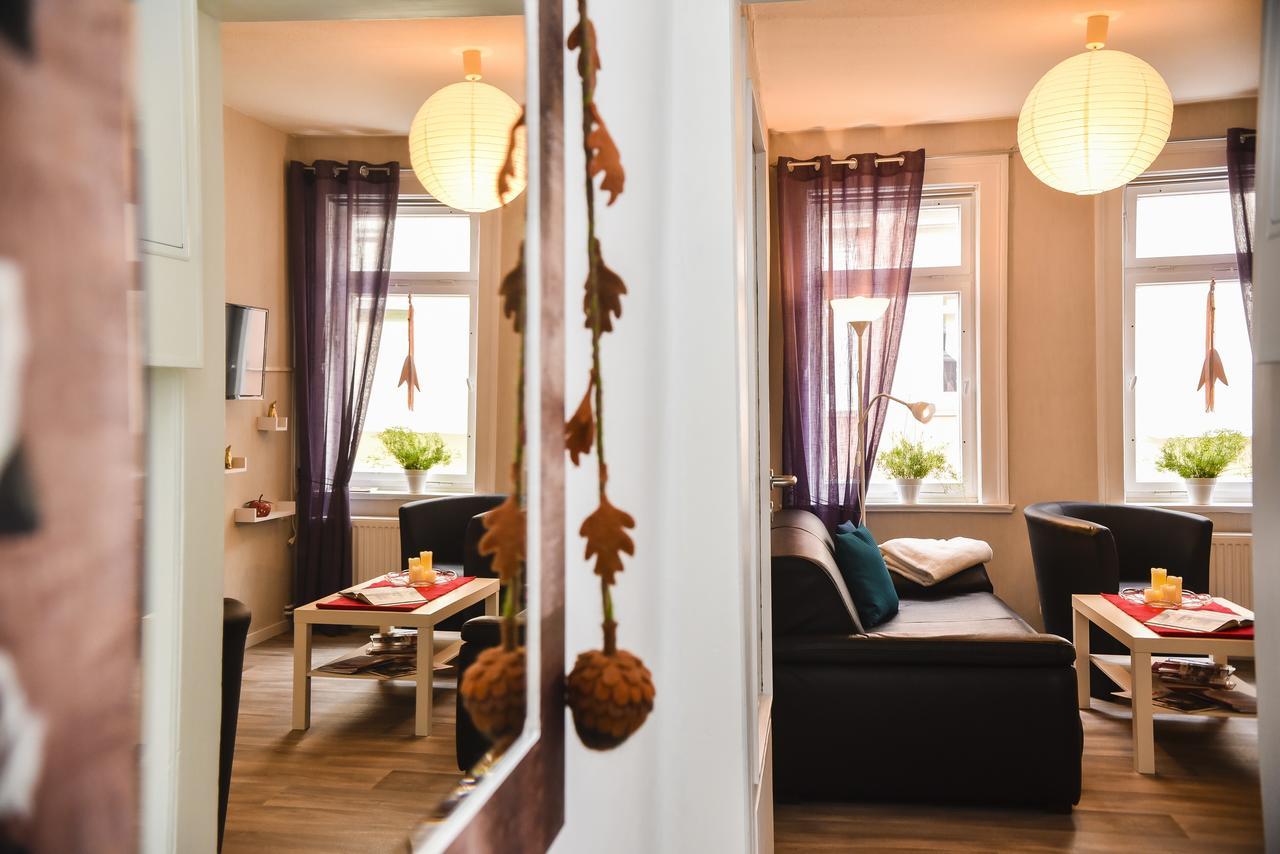 Ferienwohnung Schwarz & Weiss Eisenach Esterno foto